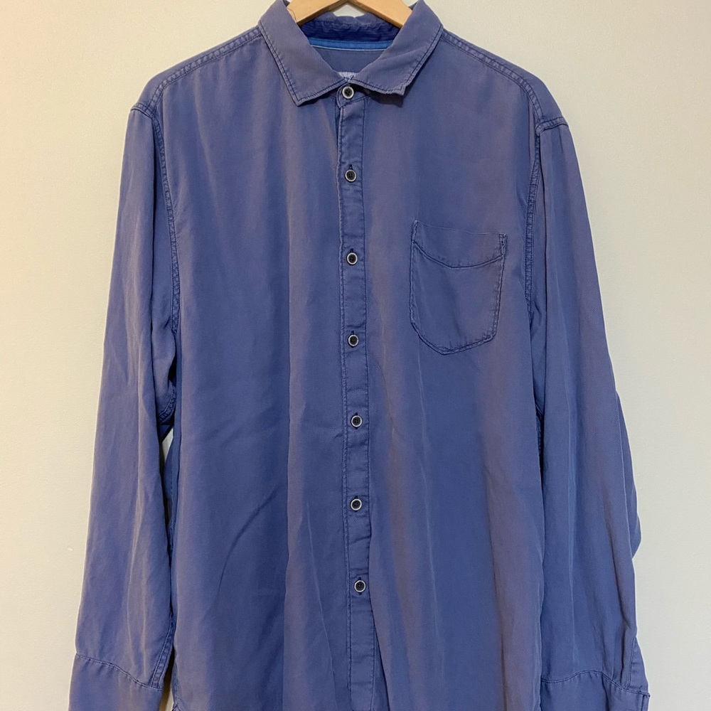 Tommy Bahama Button Up